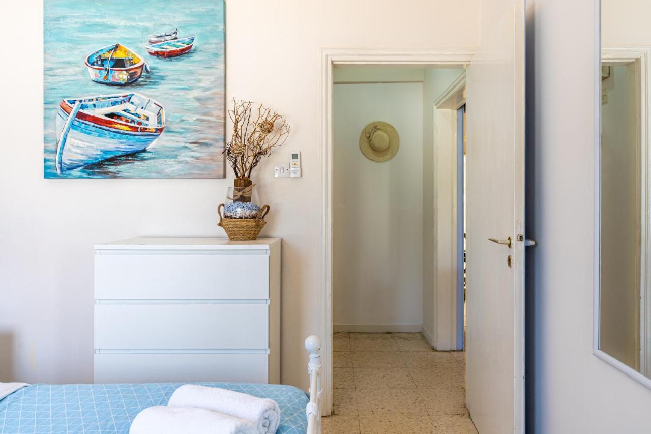 Sea Breeze 1-Br Apt In Pyla Exterior photo